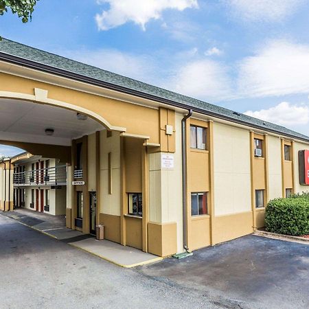 Econo Lodge Inn & Suites Matthews - Charlotte Εξωτερικό φωτογραφία