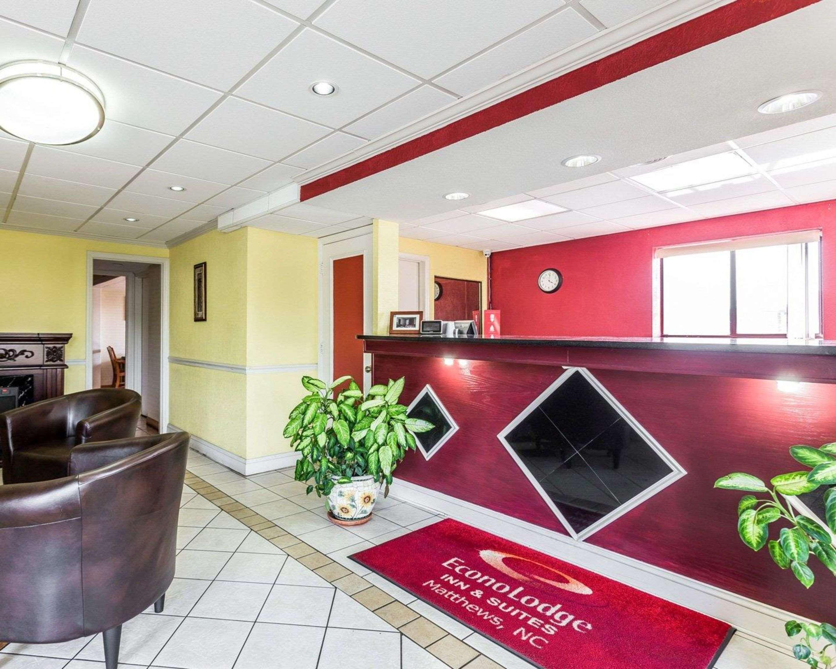 Econo Lodge Inn & Suites Matthews - Charlotte Εξωτερικό φωτογραφία