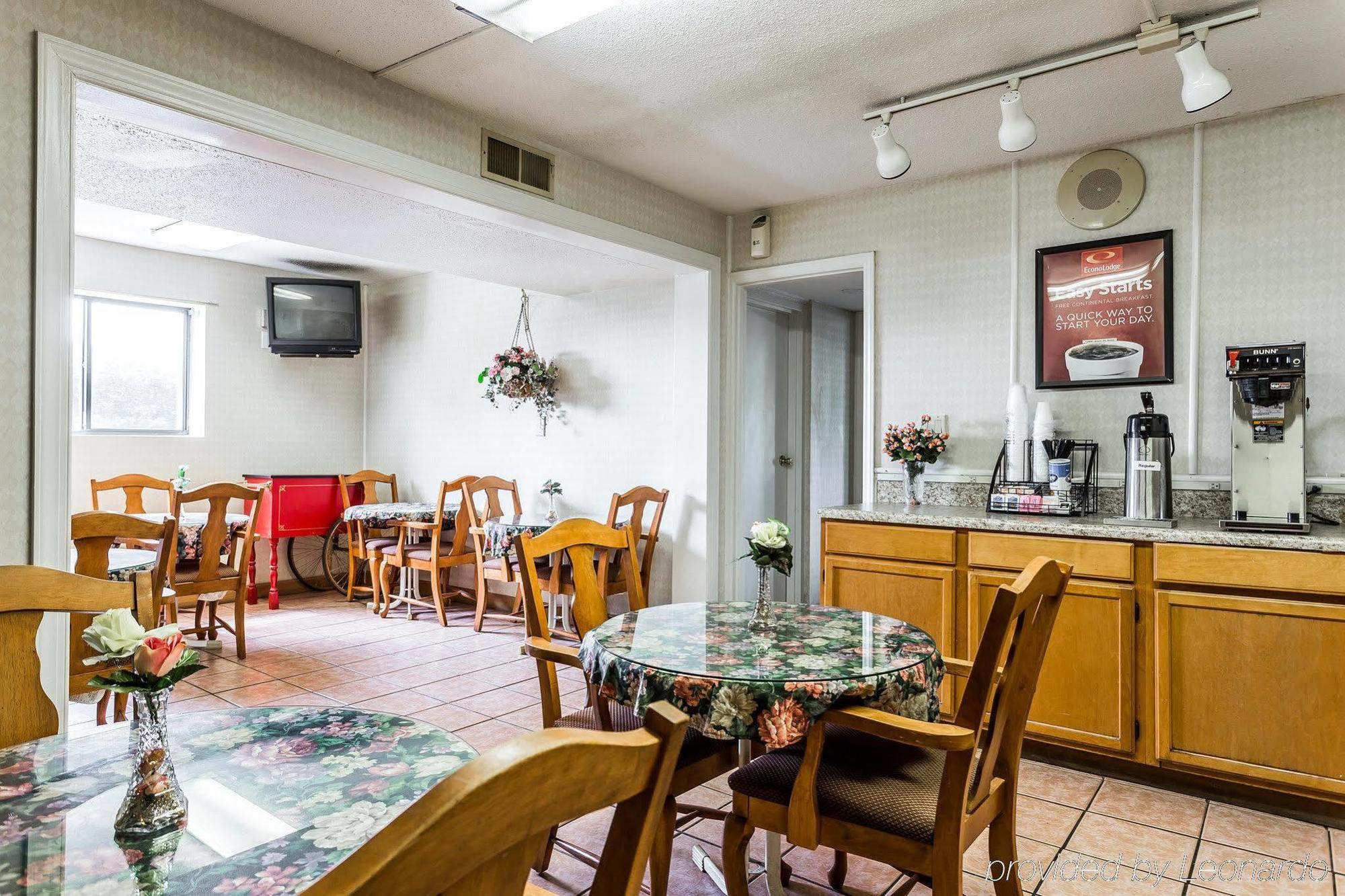 Econo Lodge Inn & Suites Matthews - Charlotte Εξωτερικό φωτογραφία