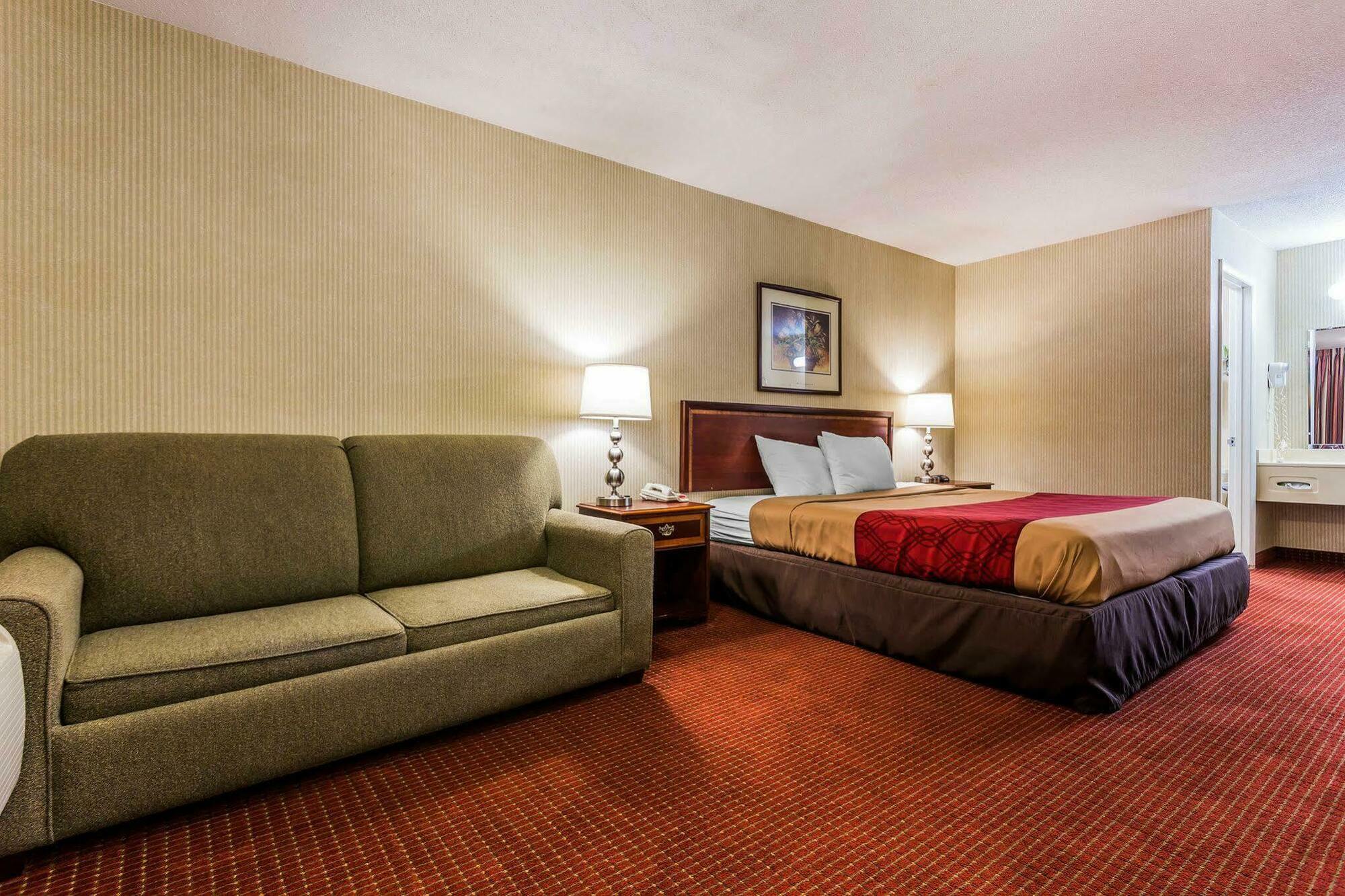 Econo Lodge Inn & Suites Matthews - Charlotte Εξωτερικό φωτογραφία