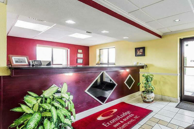 Econo Lodge Inn & Suites Matthews - Charlotte Εξωτερικό φωτογραφία